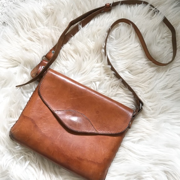 Vintage Handbags - Vintage Distressed Genuine Leather Tan Crossbody